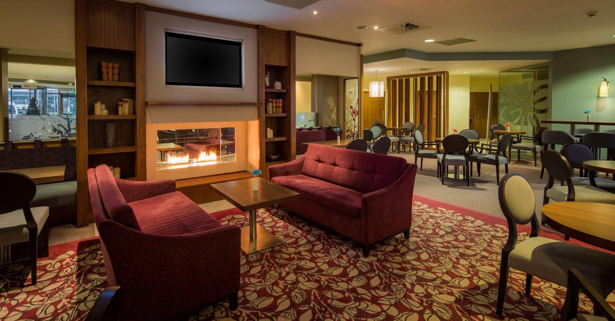 London Luton Vale 3* Luton (Bedfordshire)